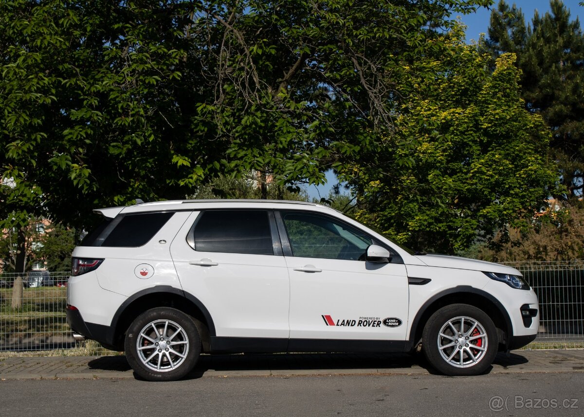 Land Rover Discovery - 8