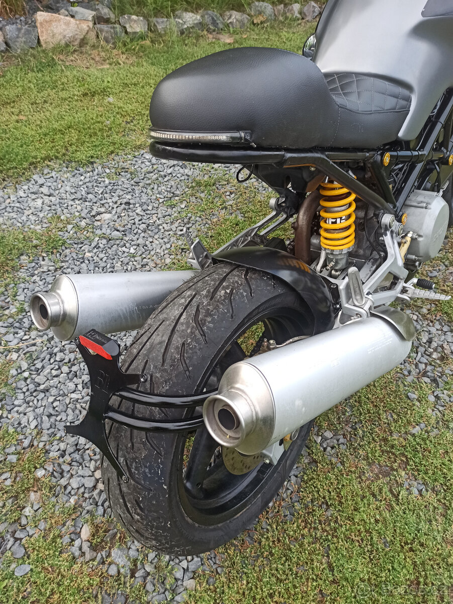Ducati Monster 620 R.V.2005 - 8