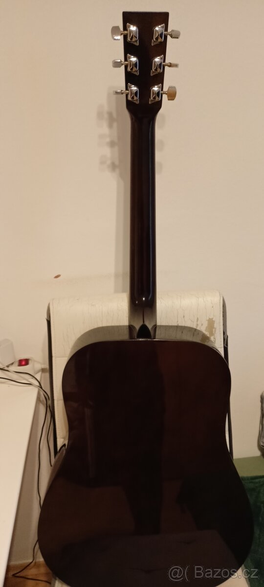 Akustická Kytara M.Parker - 8