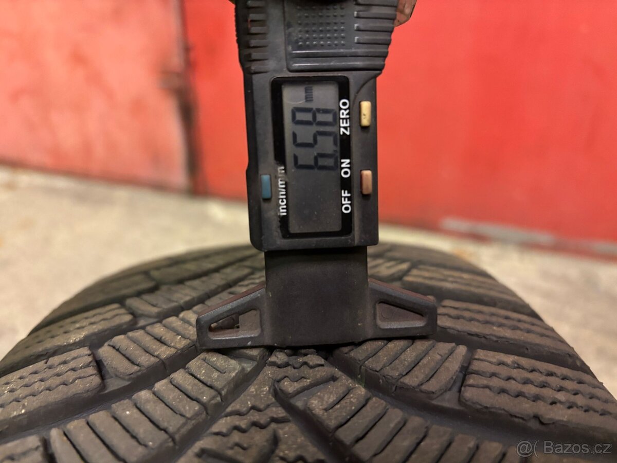 Plechové disky R16 + zimní pneu Škoda Octavia - 8