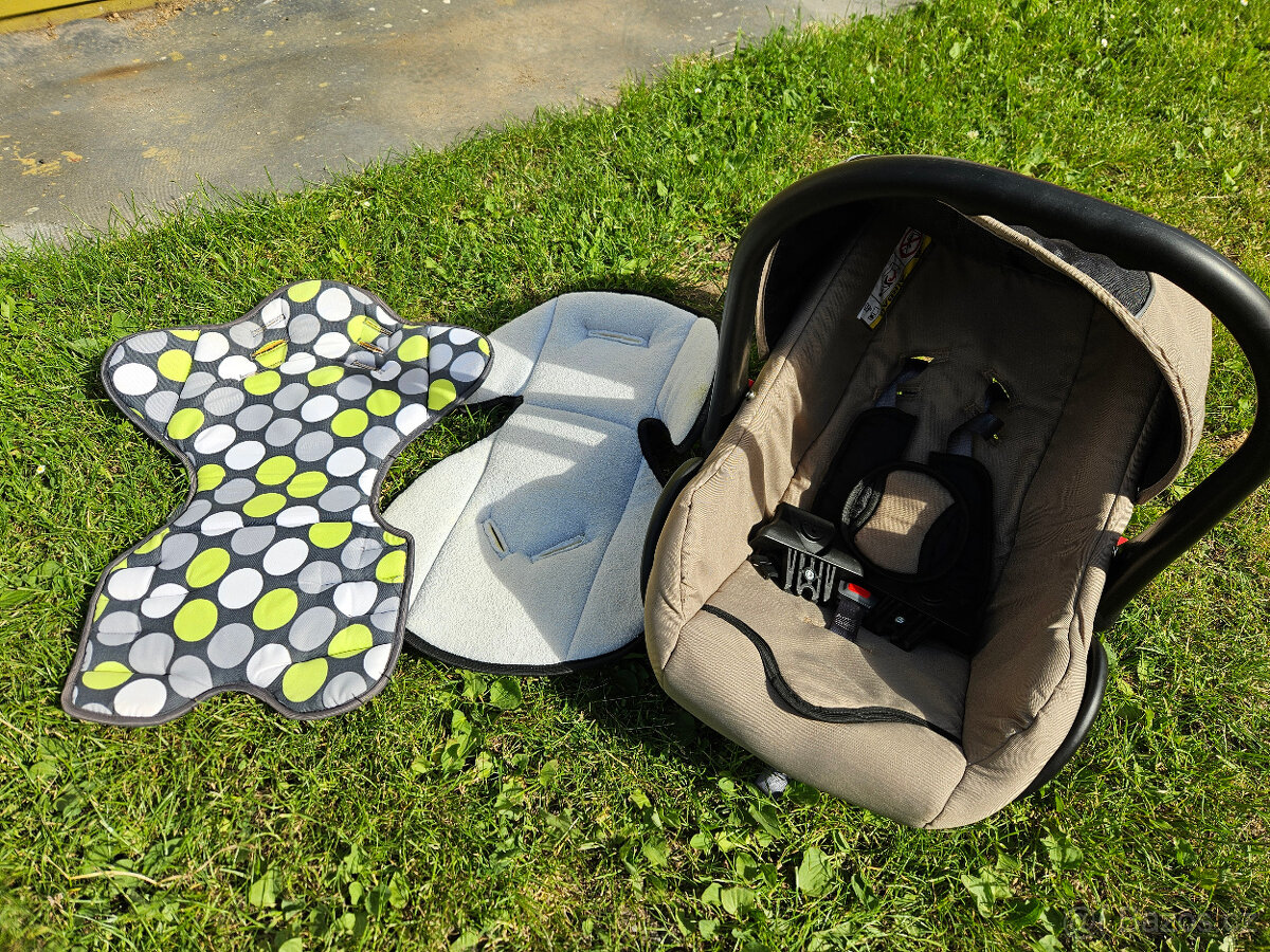 Kočárek Camarelo Sevilla - 8