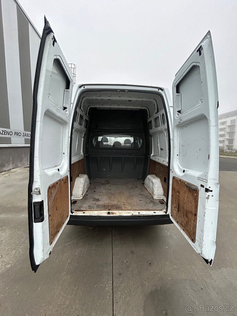 Ford transit L2H3 5míst - 8