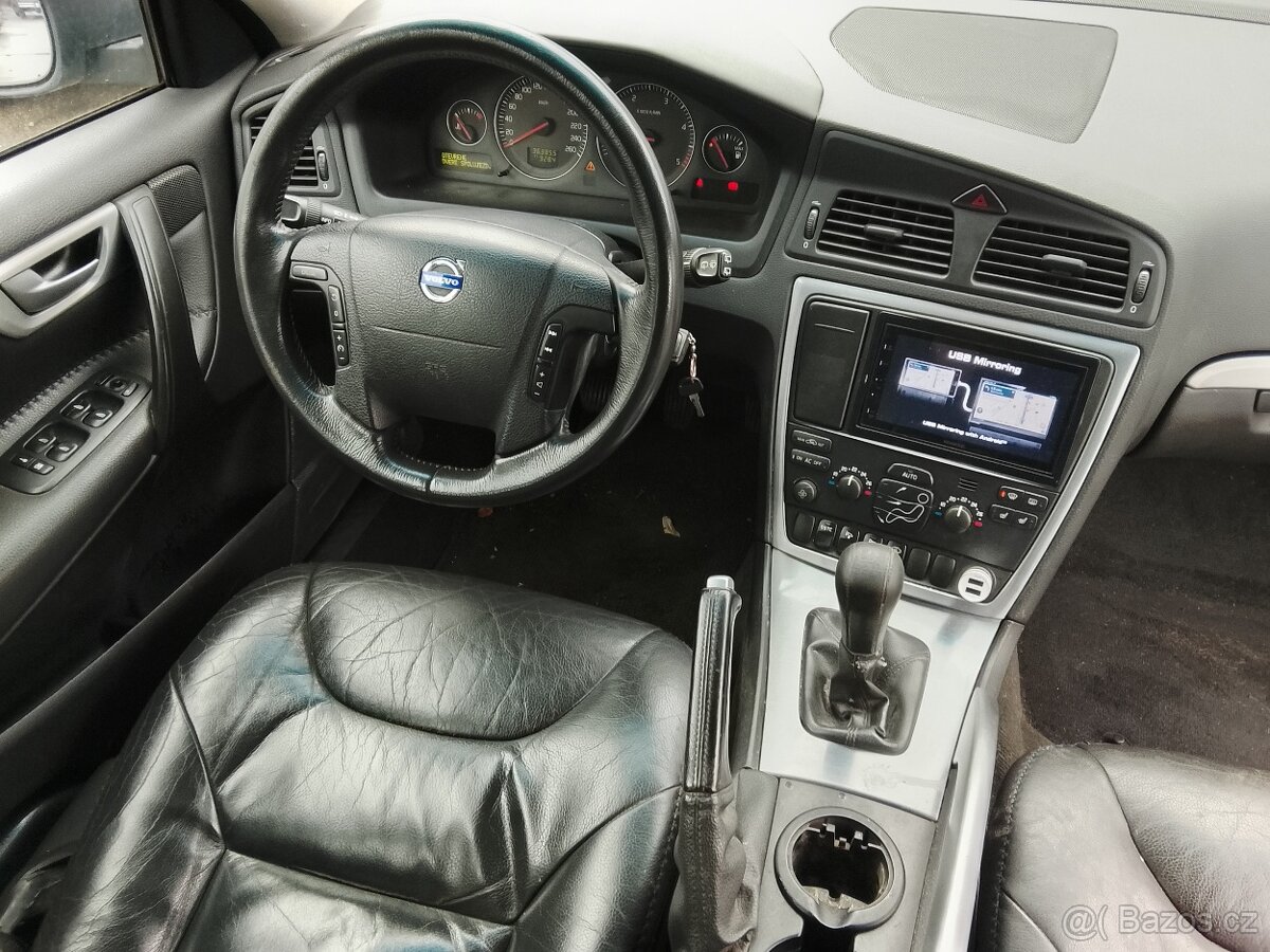 Volvo XC70 D5 AWD Summum - 8