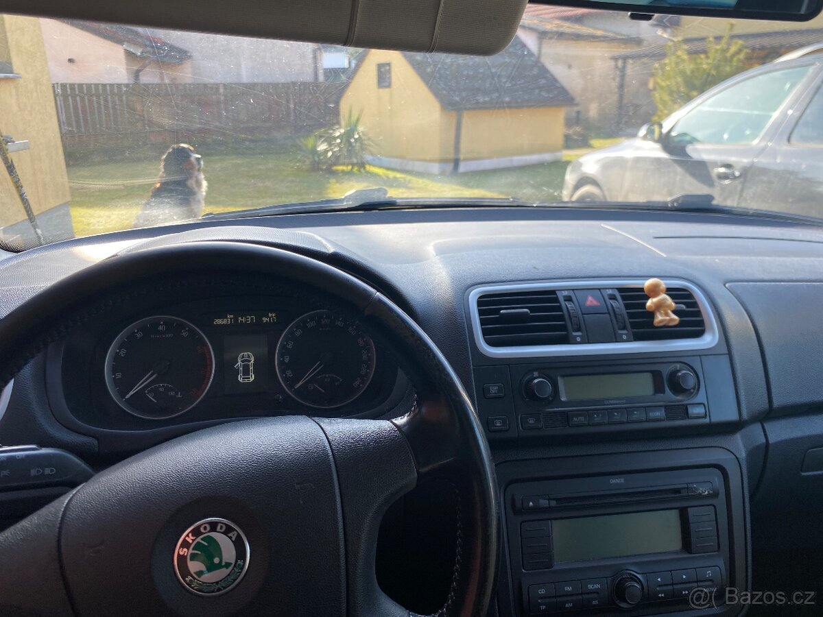 Škoda Fabia II - 8