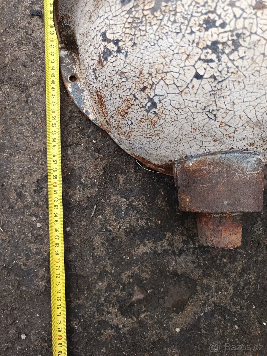 Stará litinová výlevka - 8