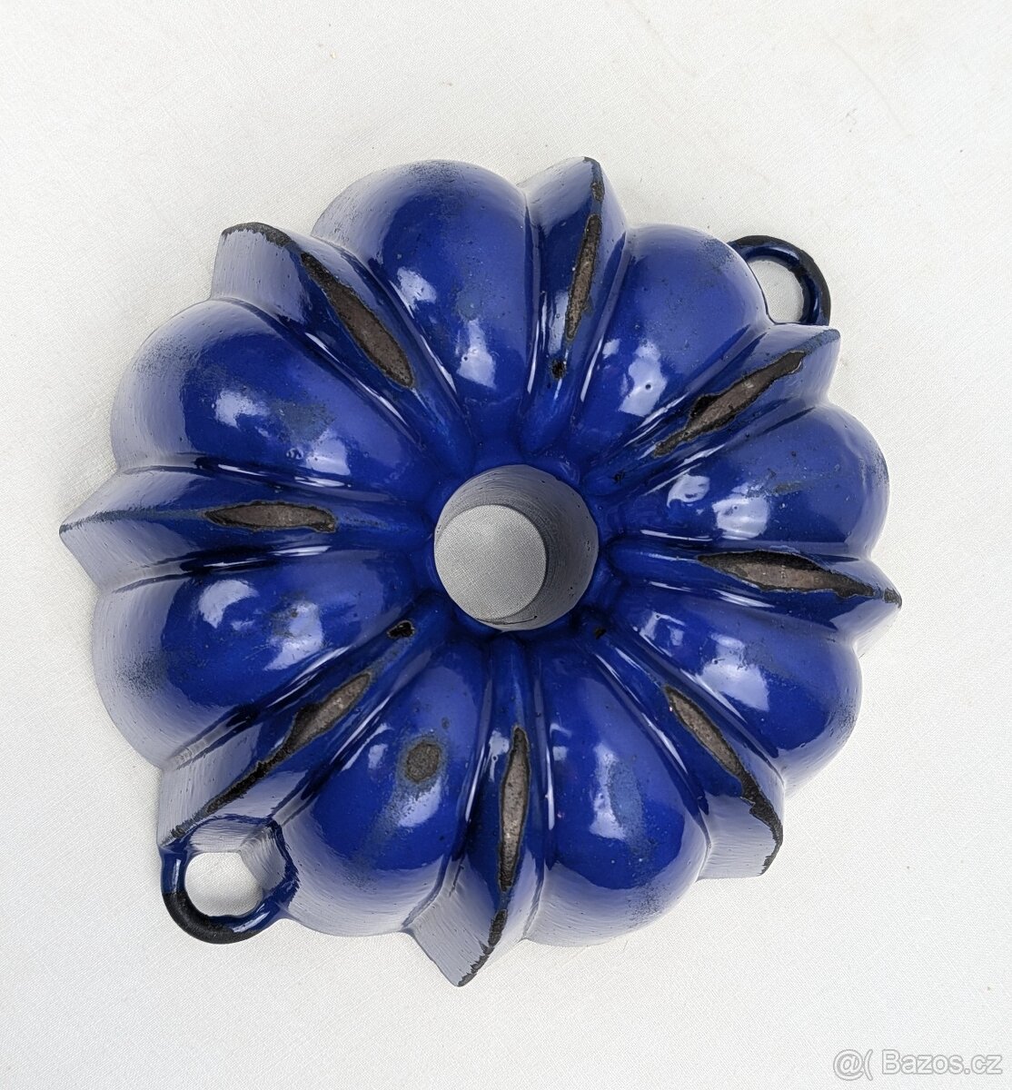 Modrá litinová bábovka - 8