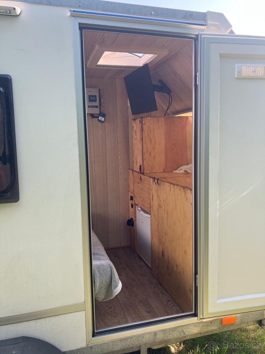 Multifunkční nezávislý karavan, přívěs Tanatech - 8