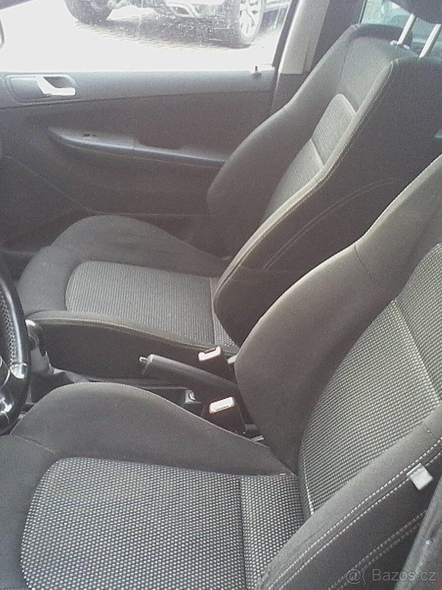 skoda fabia combi 14,55kw,r.v.6-06,164000km. - 8