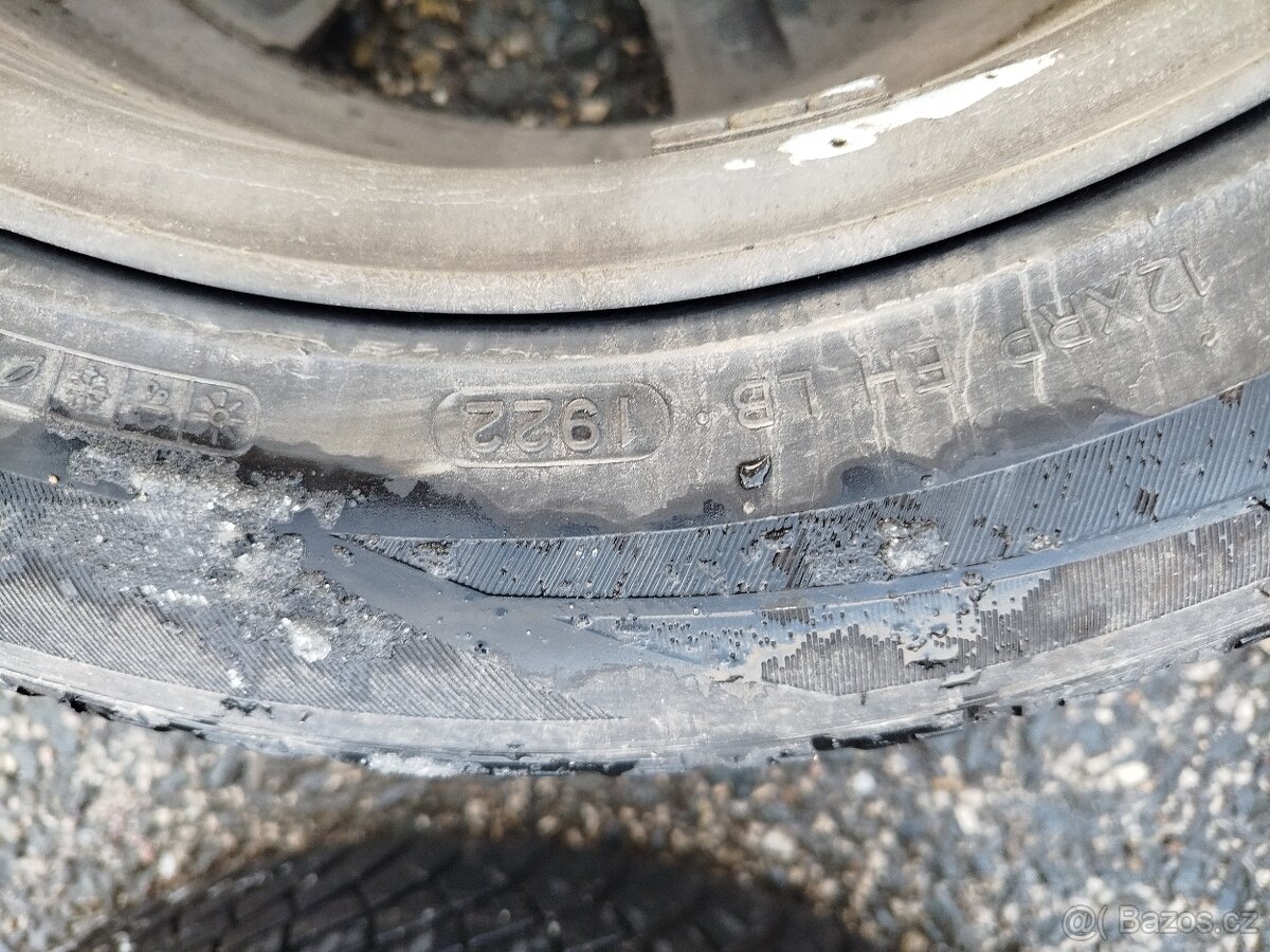 Celoroční pneu s disky 205 55 16 - 8