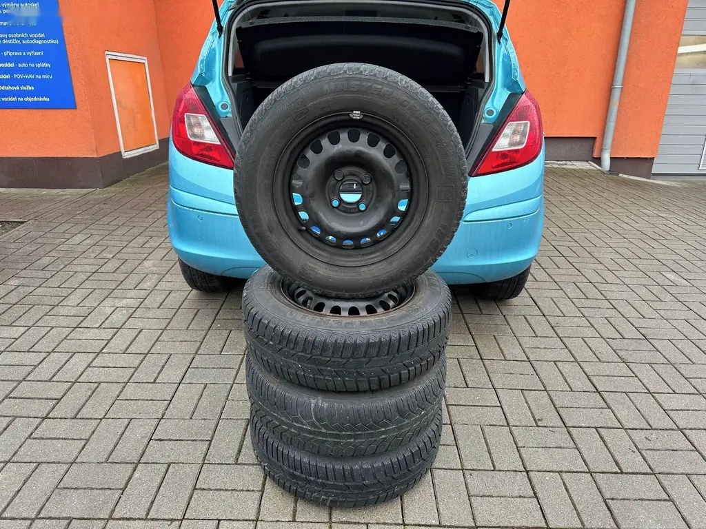 Opel Corsa, 1.4 64KW 1.maj.,vyhř.sed. - 8