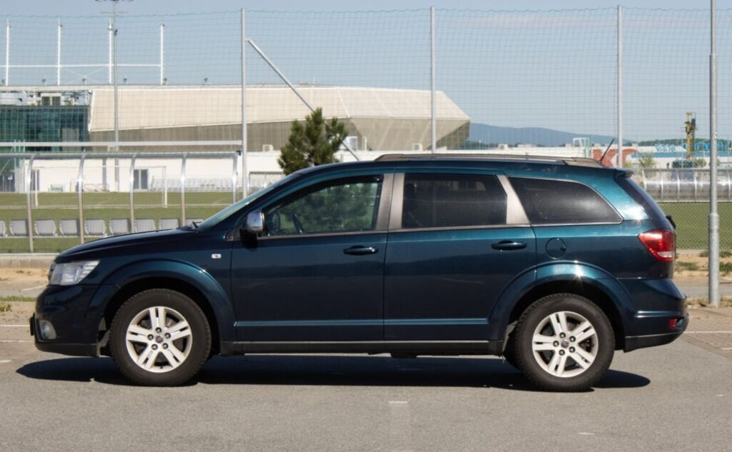 Fiat Freemont z roku 2014 - 8