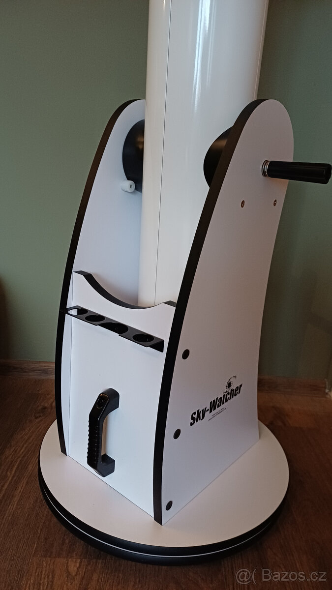 Hvězdářský dalekohled Sky-Watcher 150/1200 Dobson 6" - 8
