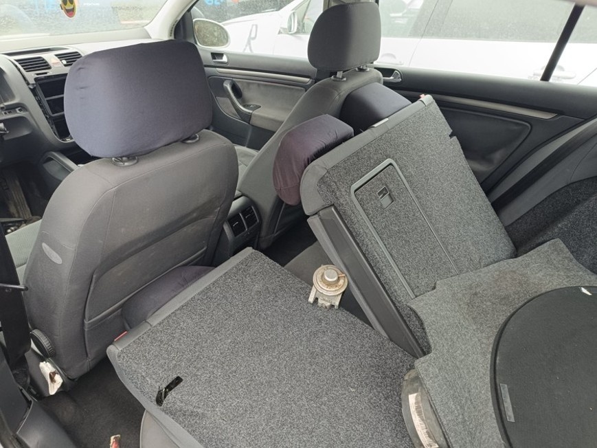 ND z VW Golf5 1896.cm3 77.kw nafta r.v.2004 (K8) - 8