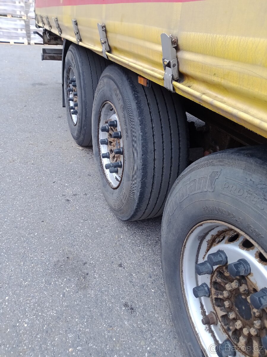 Návěs Kögel Max plachtový r.v. 2010 - 8