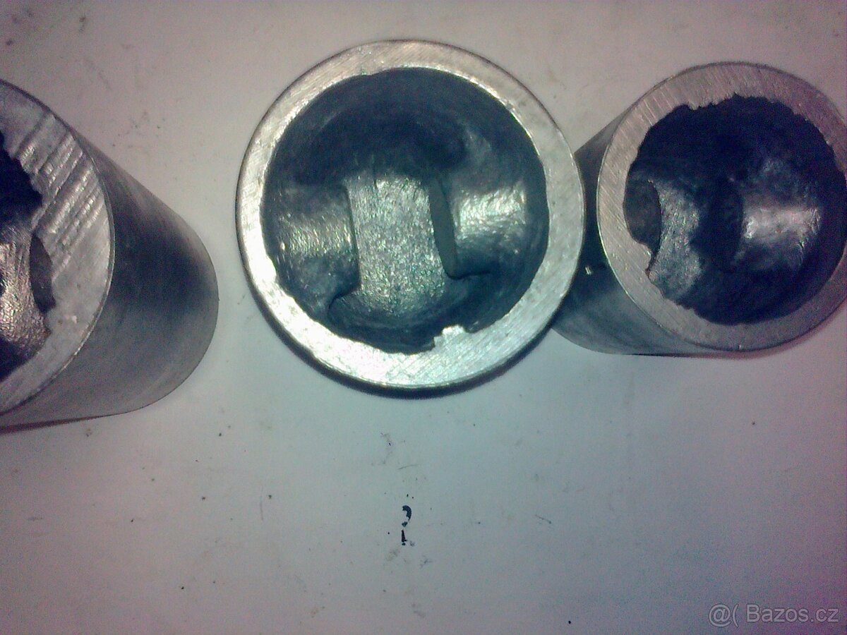 Škoda racing .nd .přísl . - 8