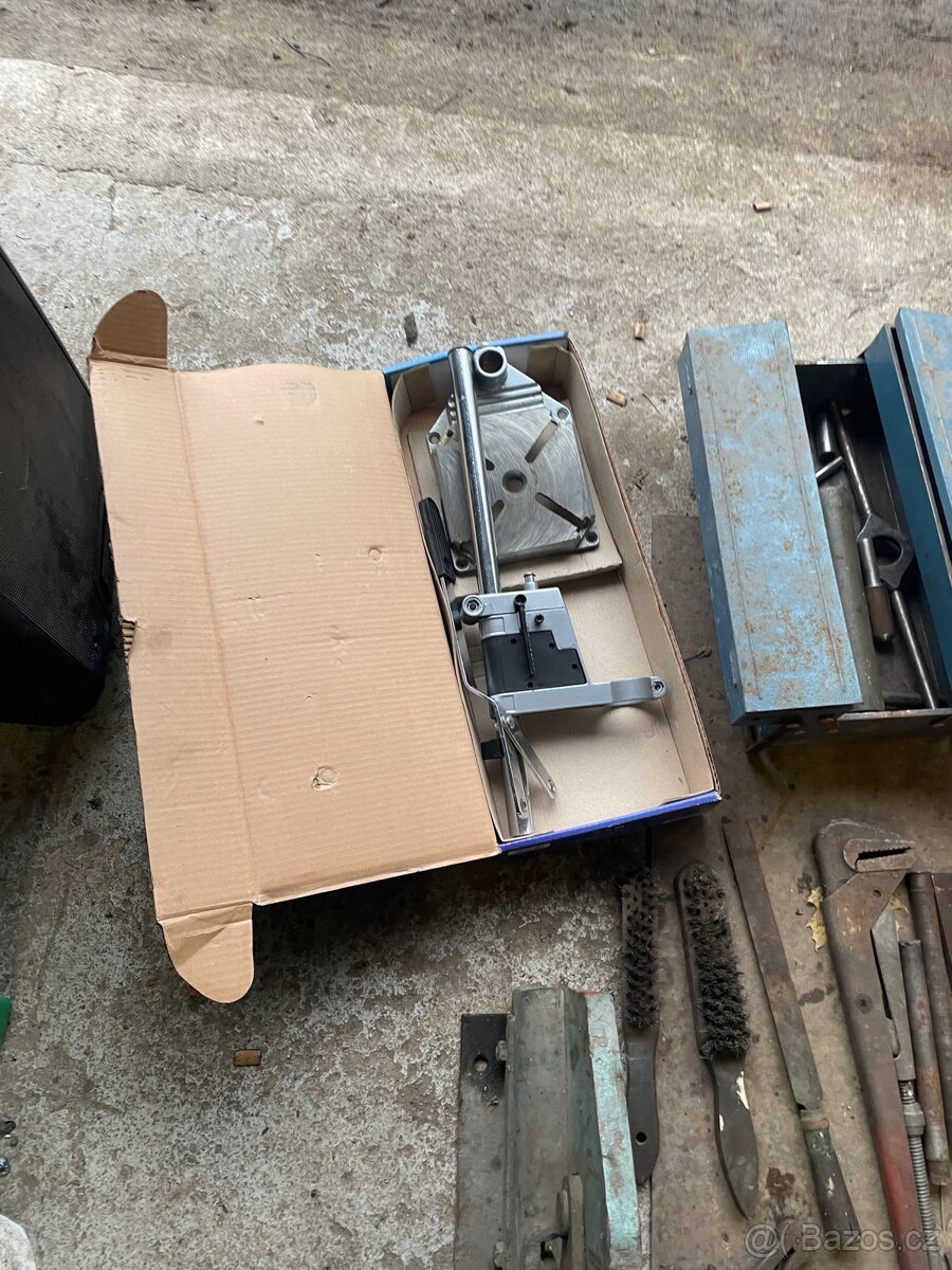 Úklid staré dílny - 8