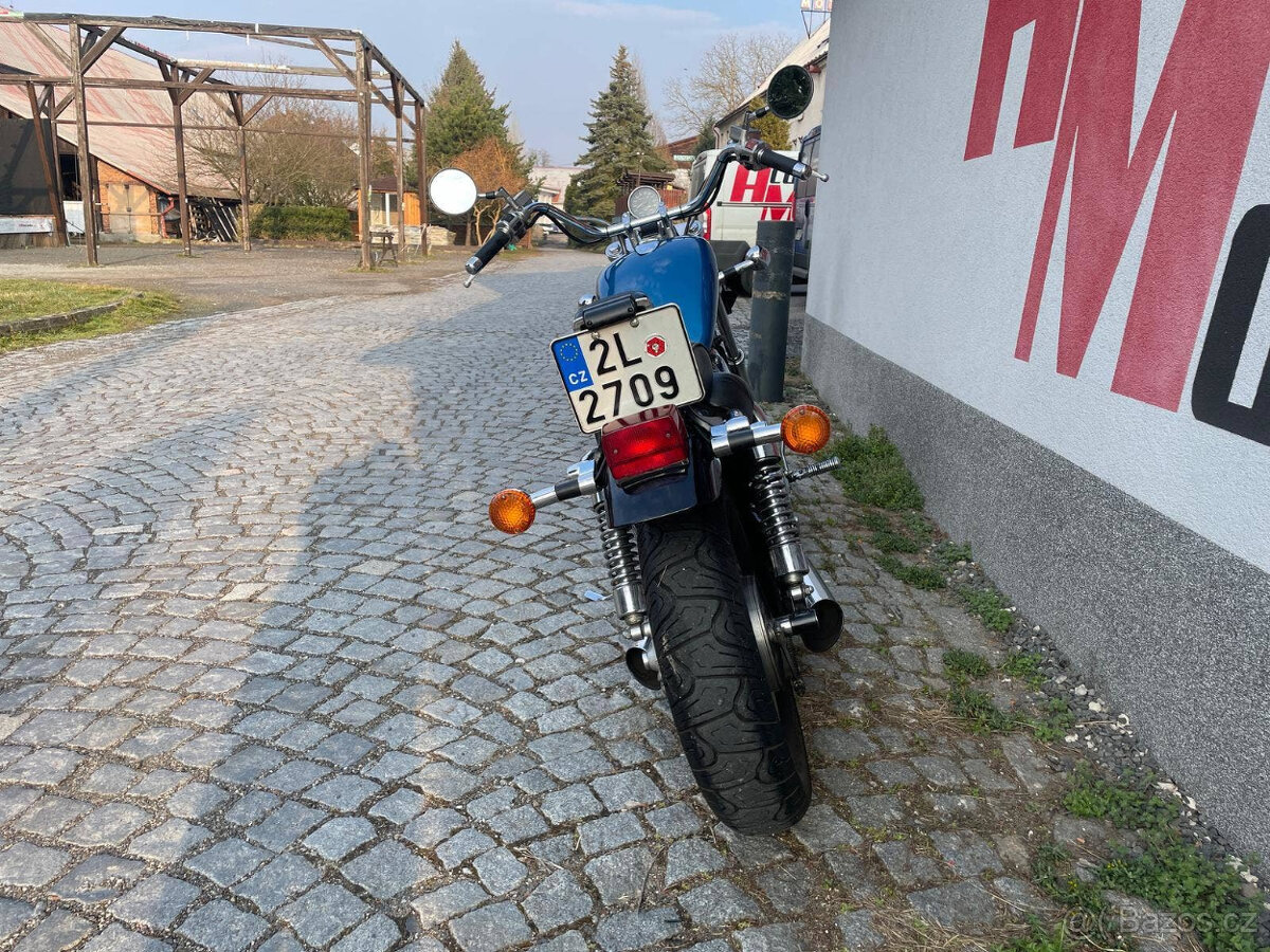 Suzuki VS 800 Intruder - 8