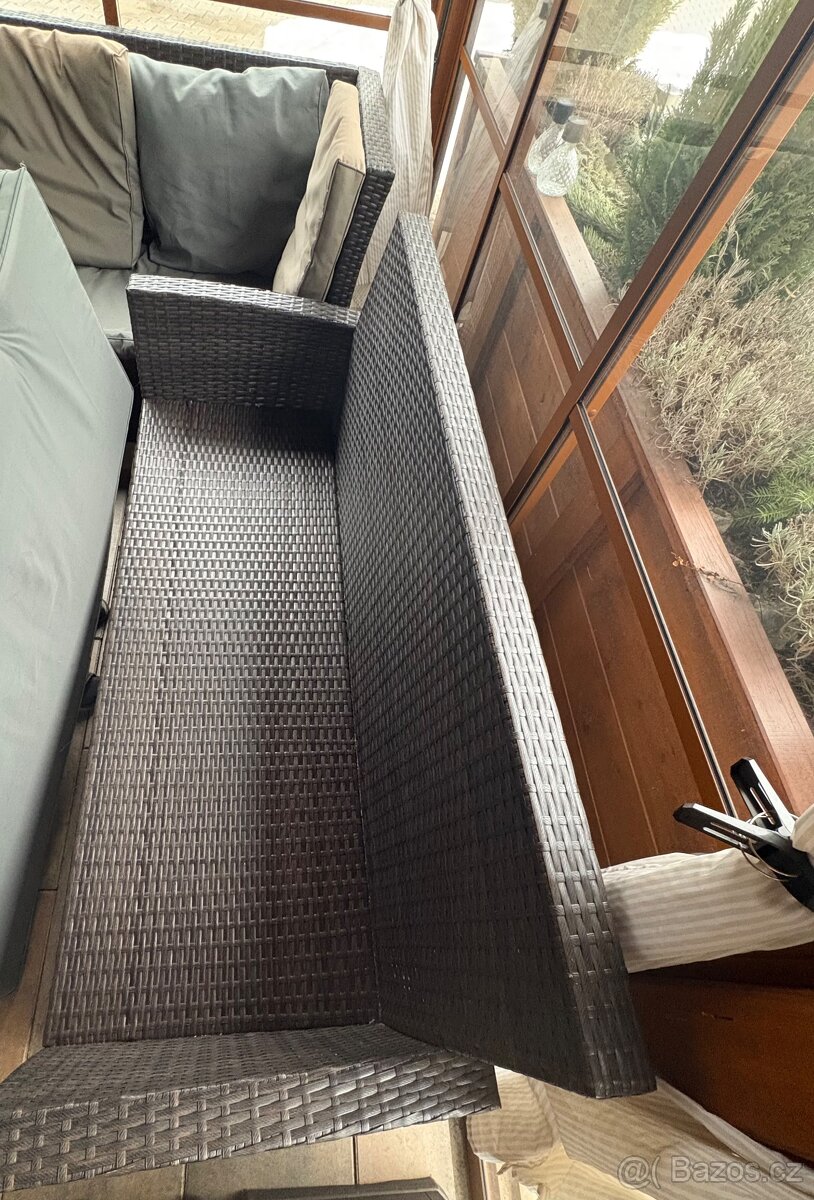 Zahradní ratanový nábytek - 8