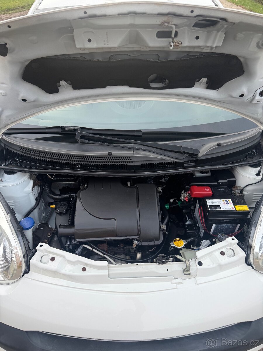 CITROËN C1 1,0i - 8