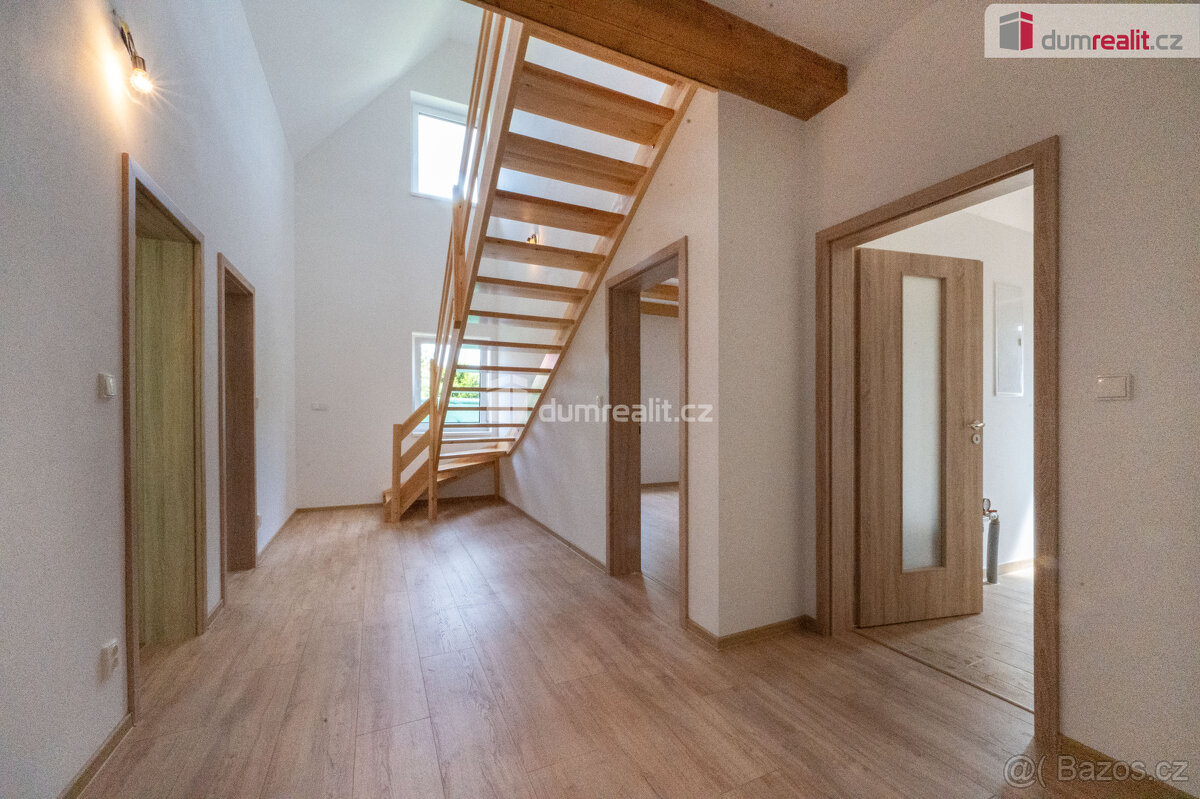 K prodeji, novostavba rodinného domu 4+kk (2x 2+kk) s tepeln - 8