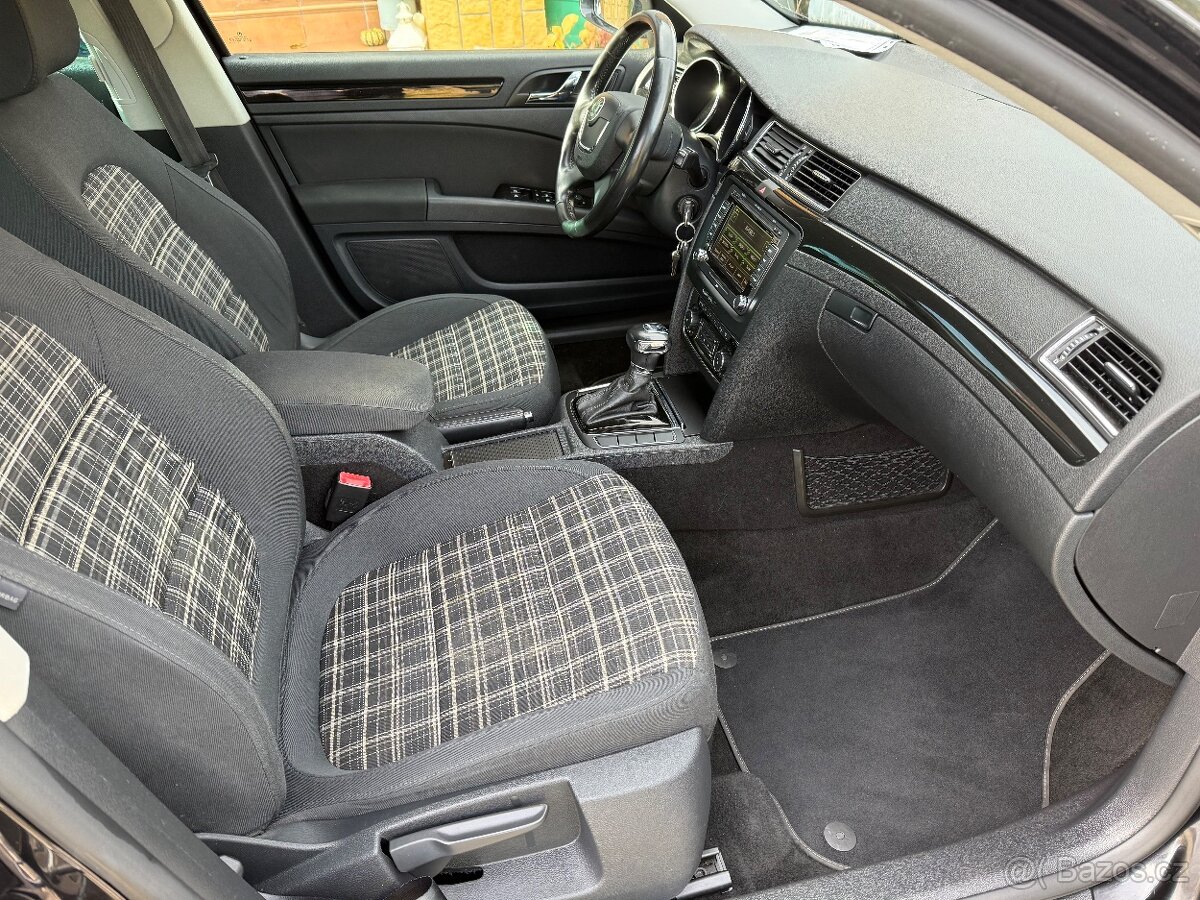ŠKODA SUPERB KOMBI 2013 2.0TDI 103KW DSG AMBIETEN PLUS - 8