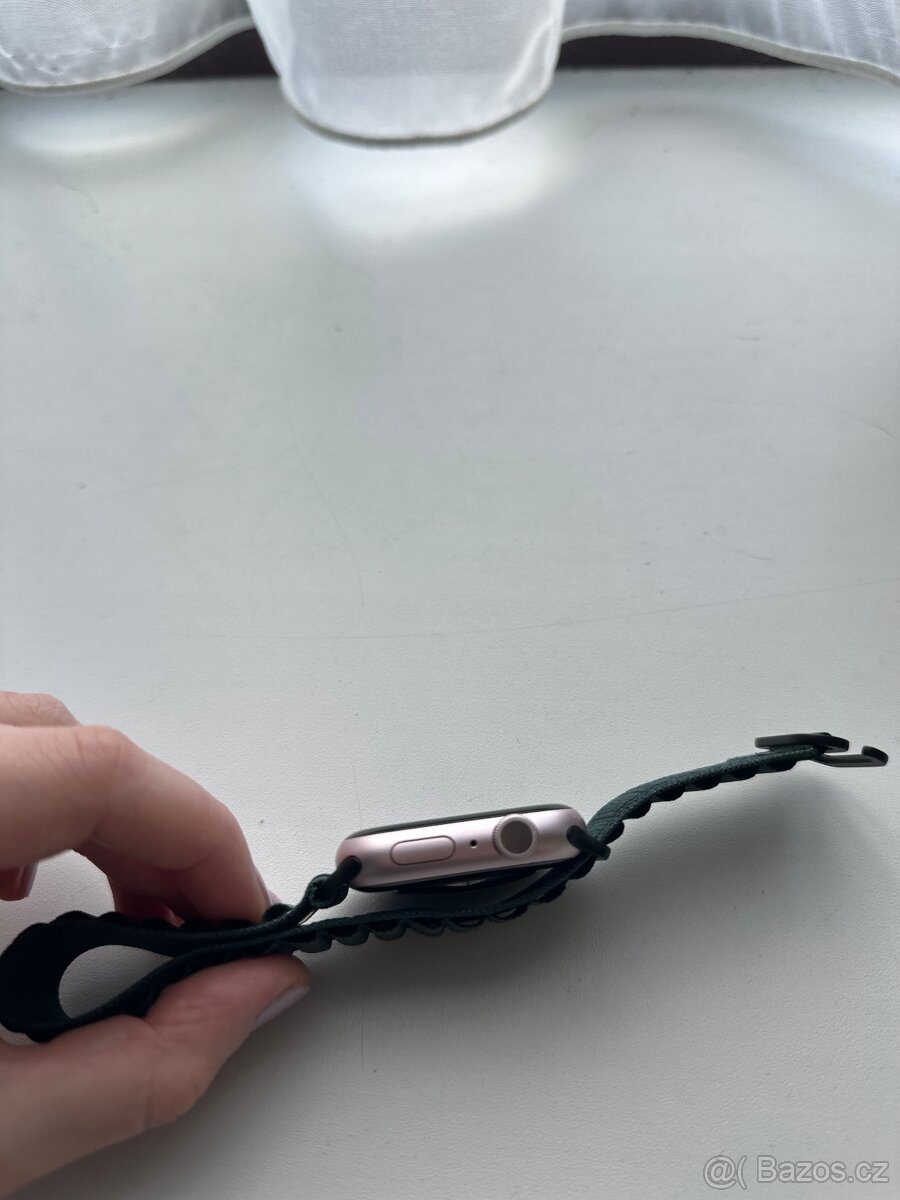 Apple Watch Series 9 45mm, růžové - 8