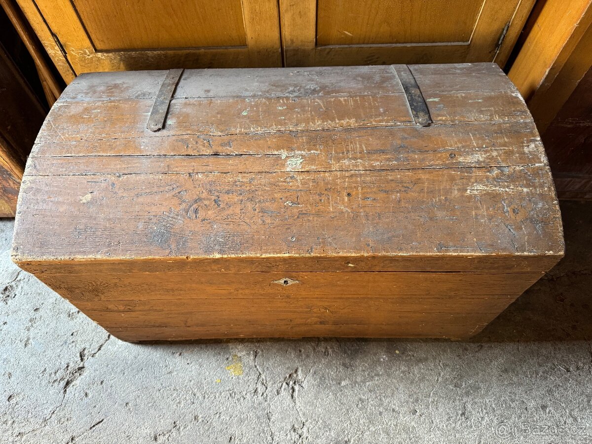 Starožitné truhly - 8