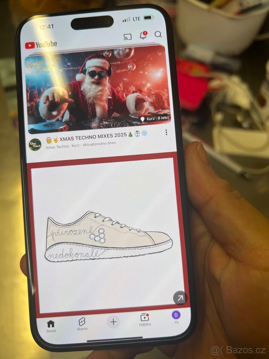 Krásný iphone 15 pro Max 256gb - 8