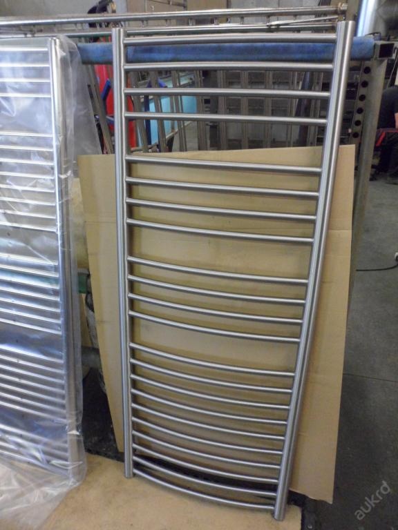 RADIÁTORY KOUPELNOVÉ NEREZ V LESKU - 8