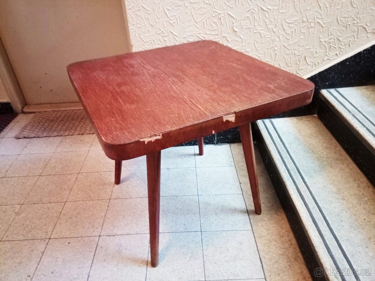 Starožitný stolek k renovaci - 8