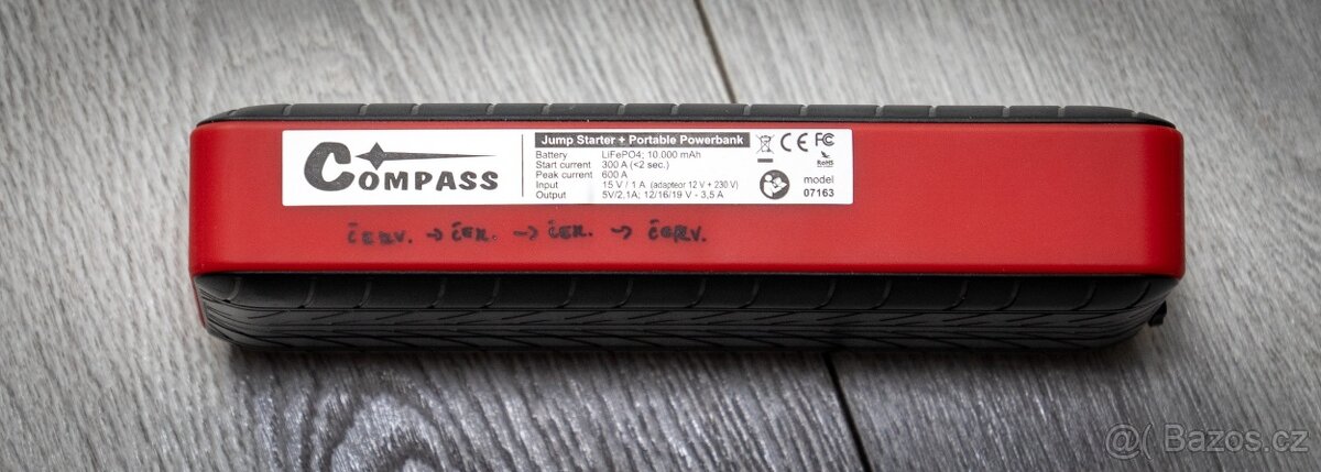 Compass Powerbanka s funkcí nouzového startování - 8