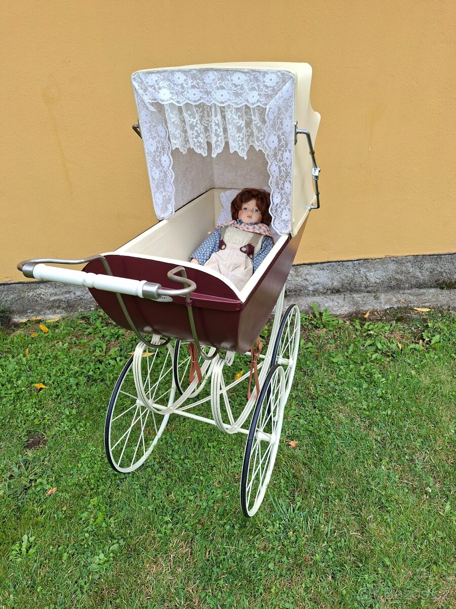 Starožitný kočárek pro panenky č. 797 - 8