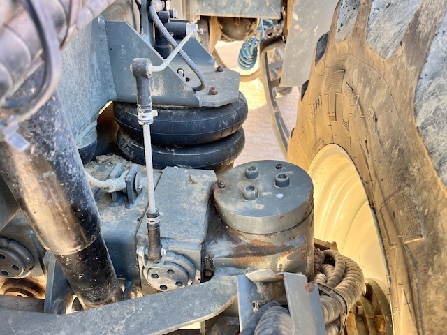 Postřikovač Samojízdný BERTHOUD RAPTOR 4240/30 - 8