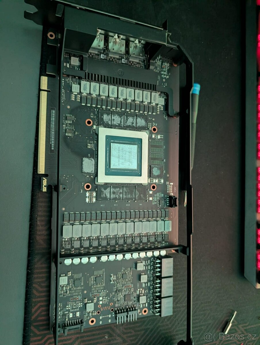 Prodám herní PC - 8