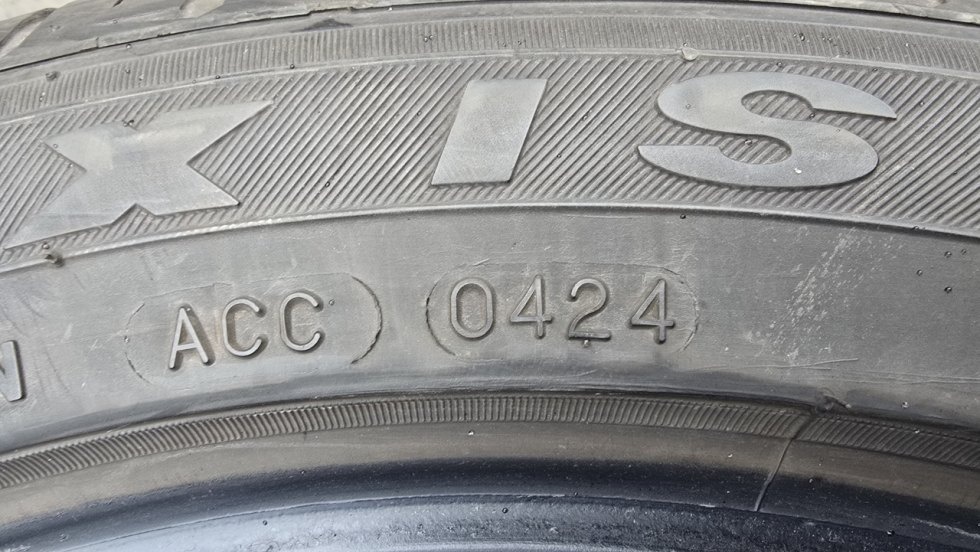 Letní pneu 235/45/18 Maxxis - 8