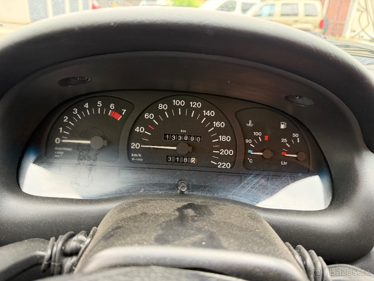 Opel Astra F 1.6i AUTOMAT - 8
