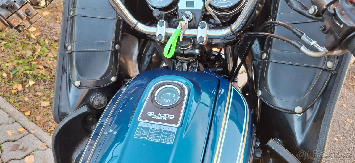 Honda Goldwing GL1000 - 8