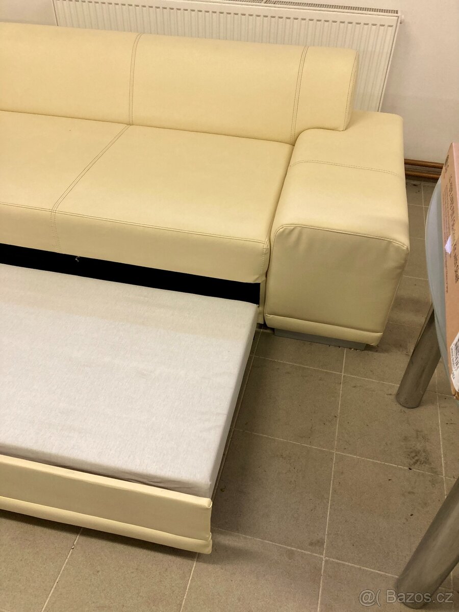 kožená rozkládacín krémová sedací souprava - 8