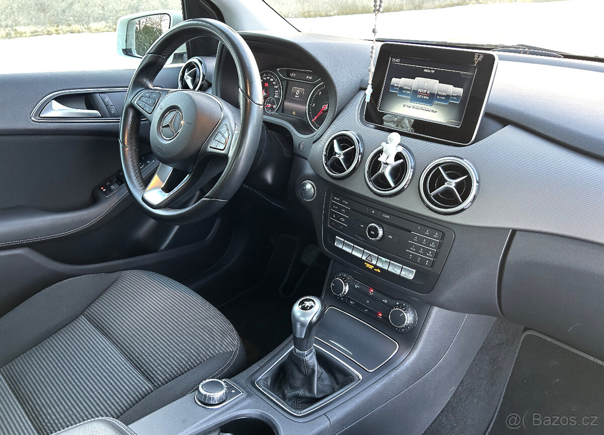 Mercedes-Benz B,2015,nový v ČR,129 tis.km, nehavarovaný,TOP - 8
