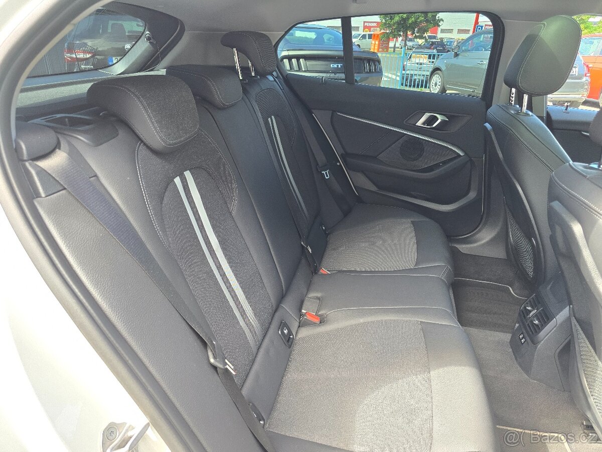 ⭐BMW Řada 1 /118d/110kw/2022/LED/PANORAMA⭐ - 8