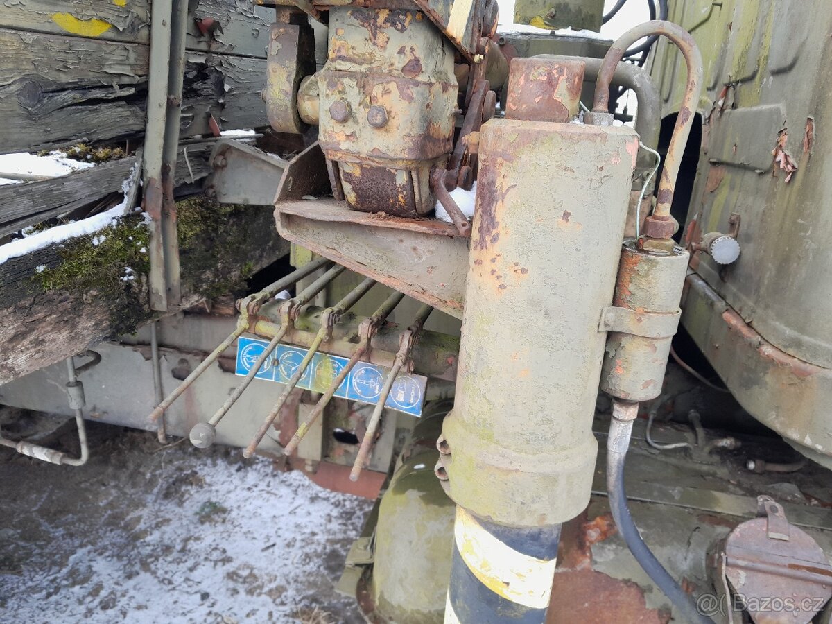 Hydr.ruka HR 3001 - 8