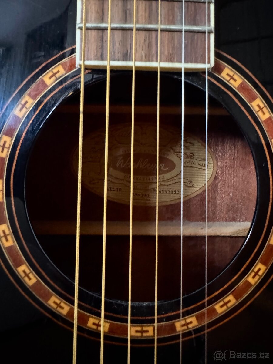 Washburn WD10B – černá akustická kytara + stojan - 8