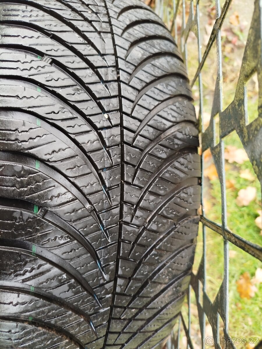 Alu kola. R17 5x114 - 8