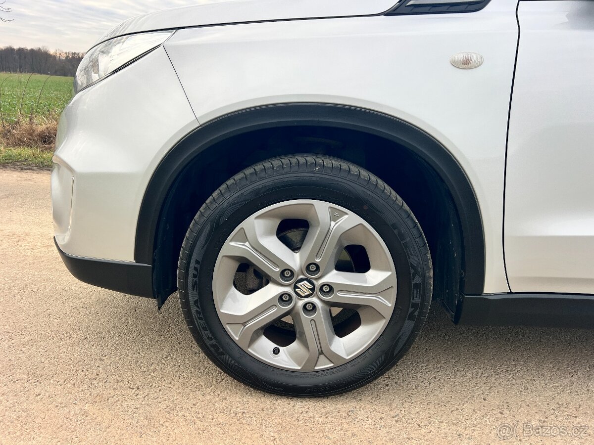 ► SUZUKI VITARA 1.6 VVT 88KW STYLE LED-NAVI-KAMERA 92TKM - 8