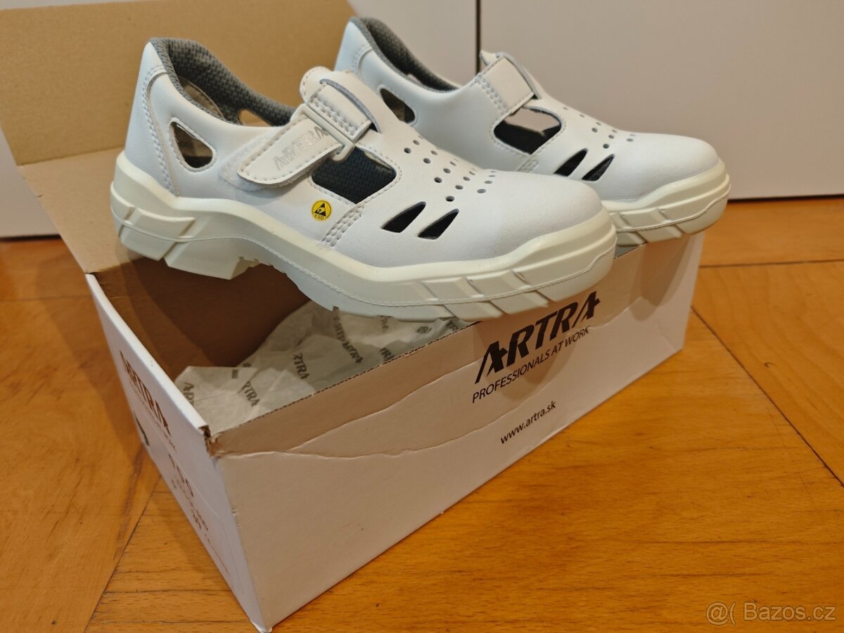 Pracovní bezpečnostní obuv - 8