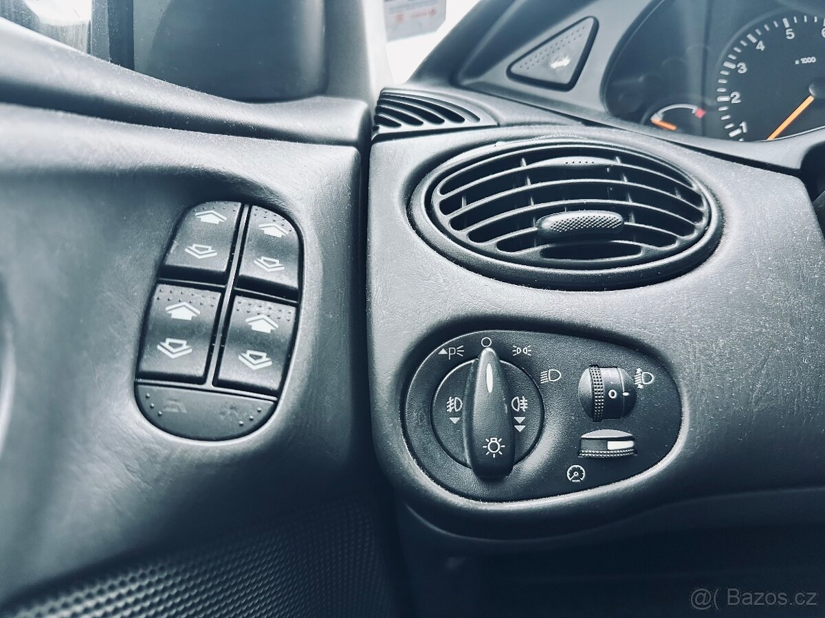 Ford Focus I Chia - 8