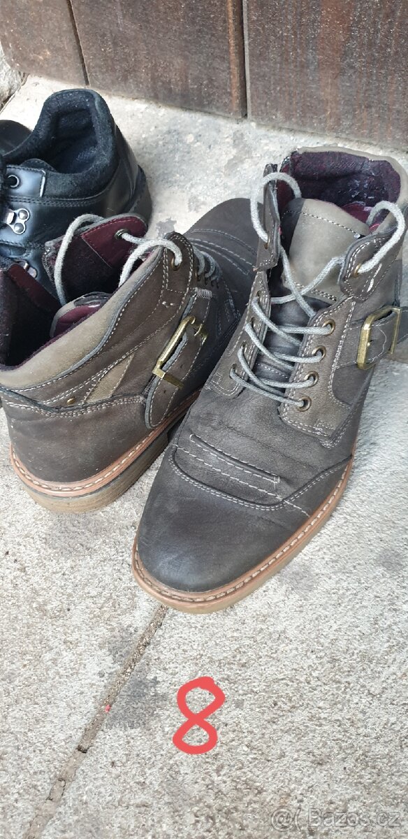 Obuv velikost 41 a 42 - 8