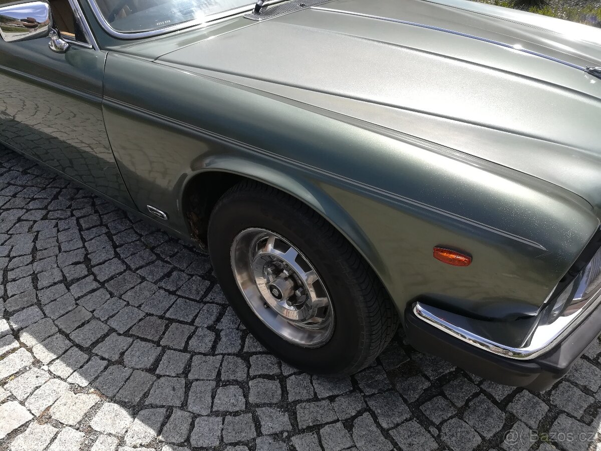 Jaguar XJ6 4.2 Mark III. - 8