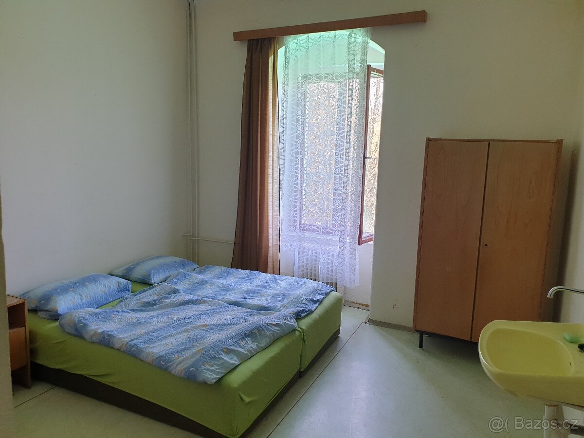 Ubytovací areál, pozemek 9376 m2. - 8