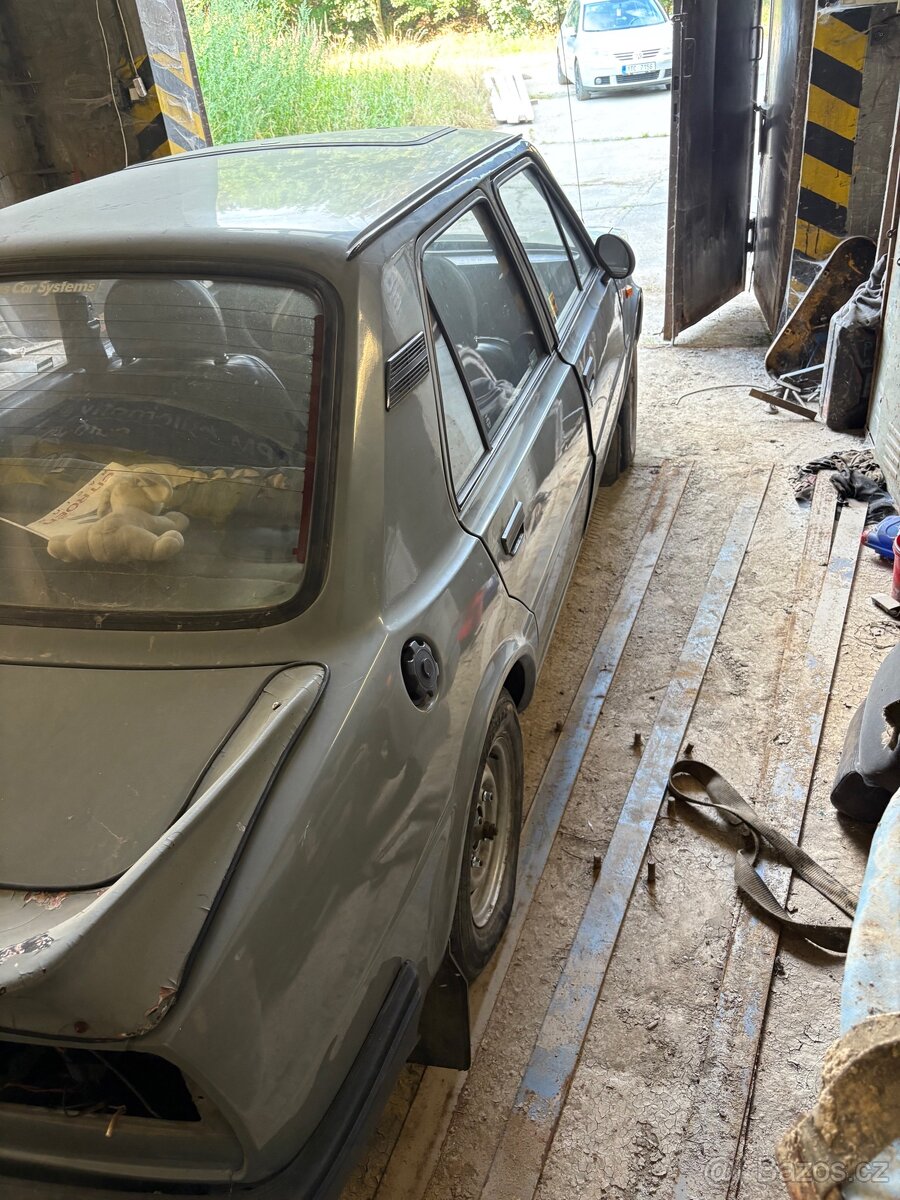 Skoda 105s - 8